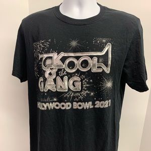 Gildan Cool and the Gang Hollywood Bowl “Get Down on it” Size Medium